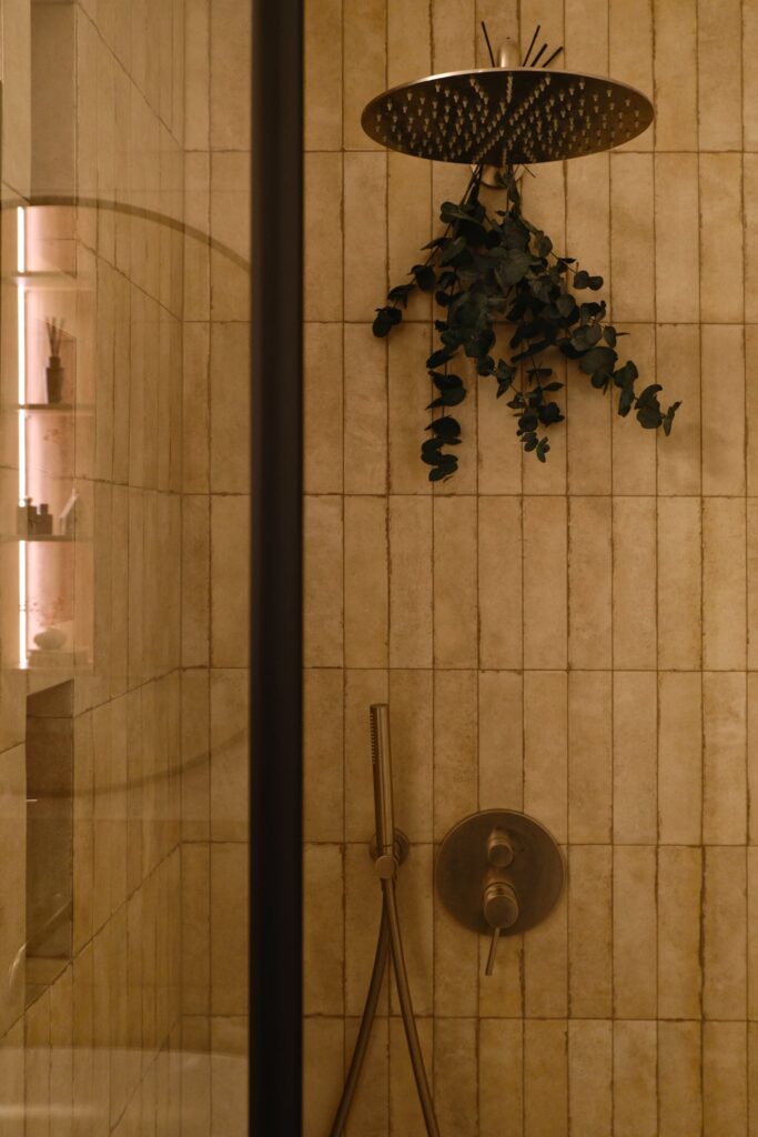 v1 0039 01 0000000001